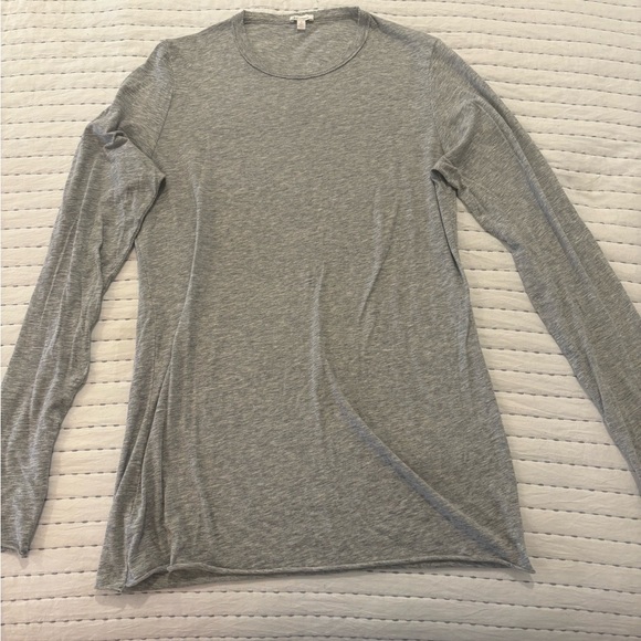 Skin Organic Cotton Gray Long Sleeve Top, Size 2 Medium, like new - Picture 2 of 5